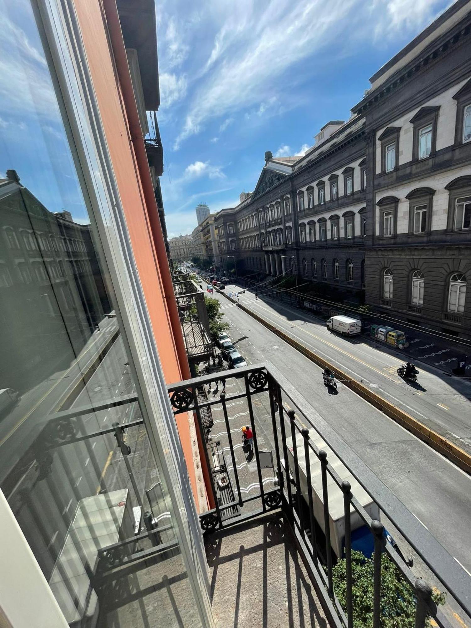 Cosy Domy Apartments 那不勒斯 外观 照片